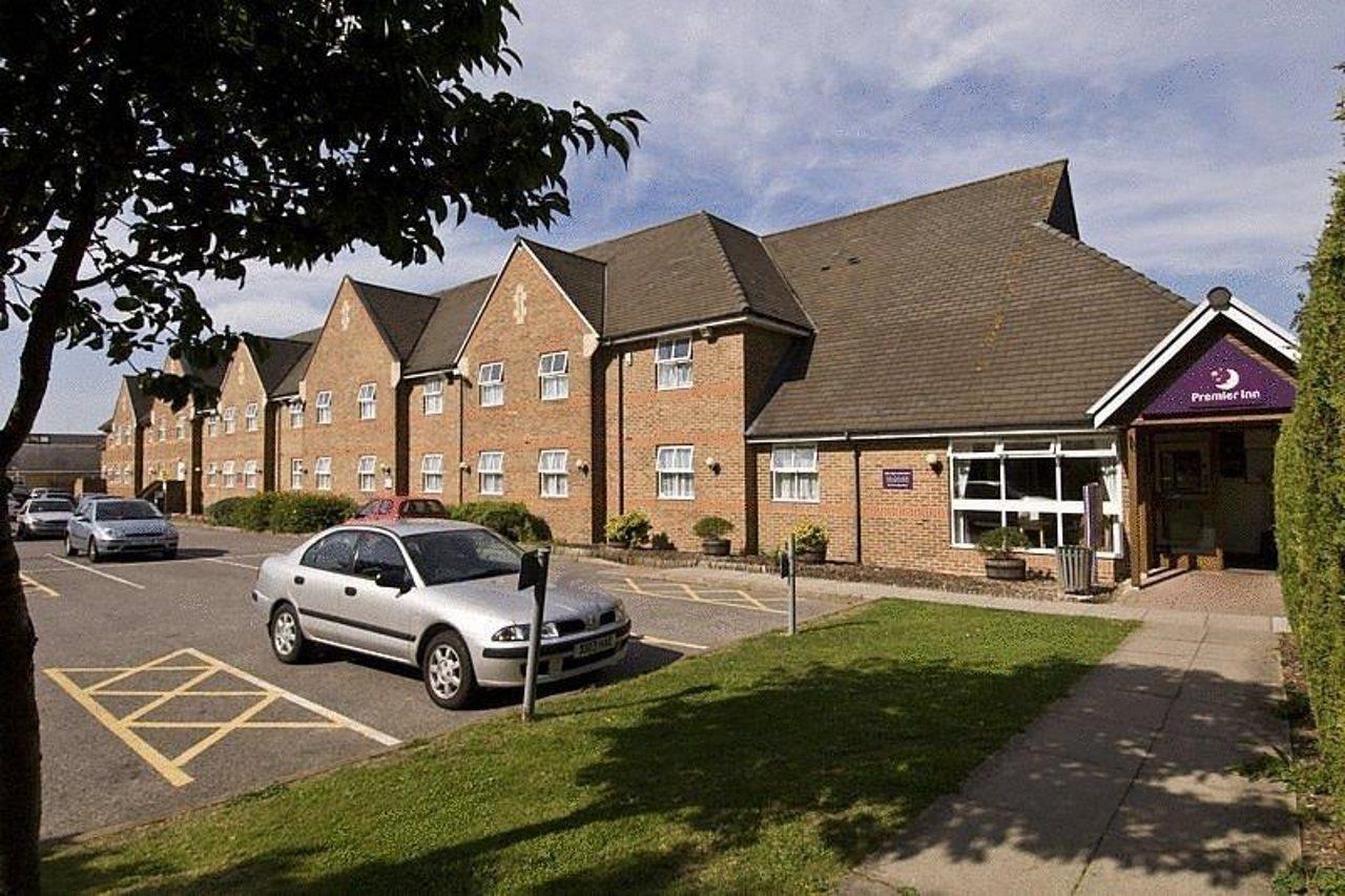 Premier Inn Portsmouth North Harbour Exterior photo