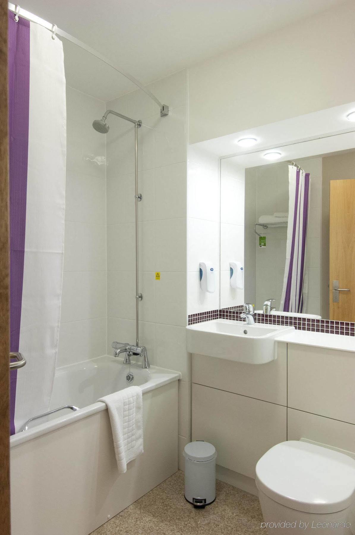 Premier Inn Portsmouth North Harbour Exterior photo